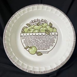 Vintage Jeanette Royal China Ceramic Deep Dish Green Apple Pie Recipe Plate USA